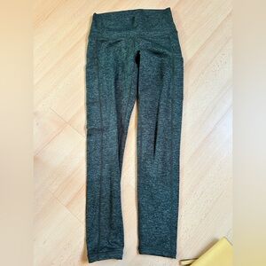 American Eagle Green Leggings with pockets